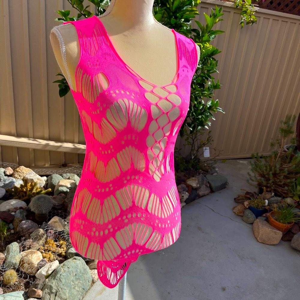 Rave cutout slip